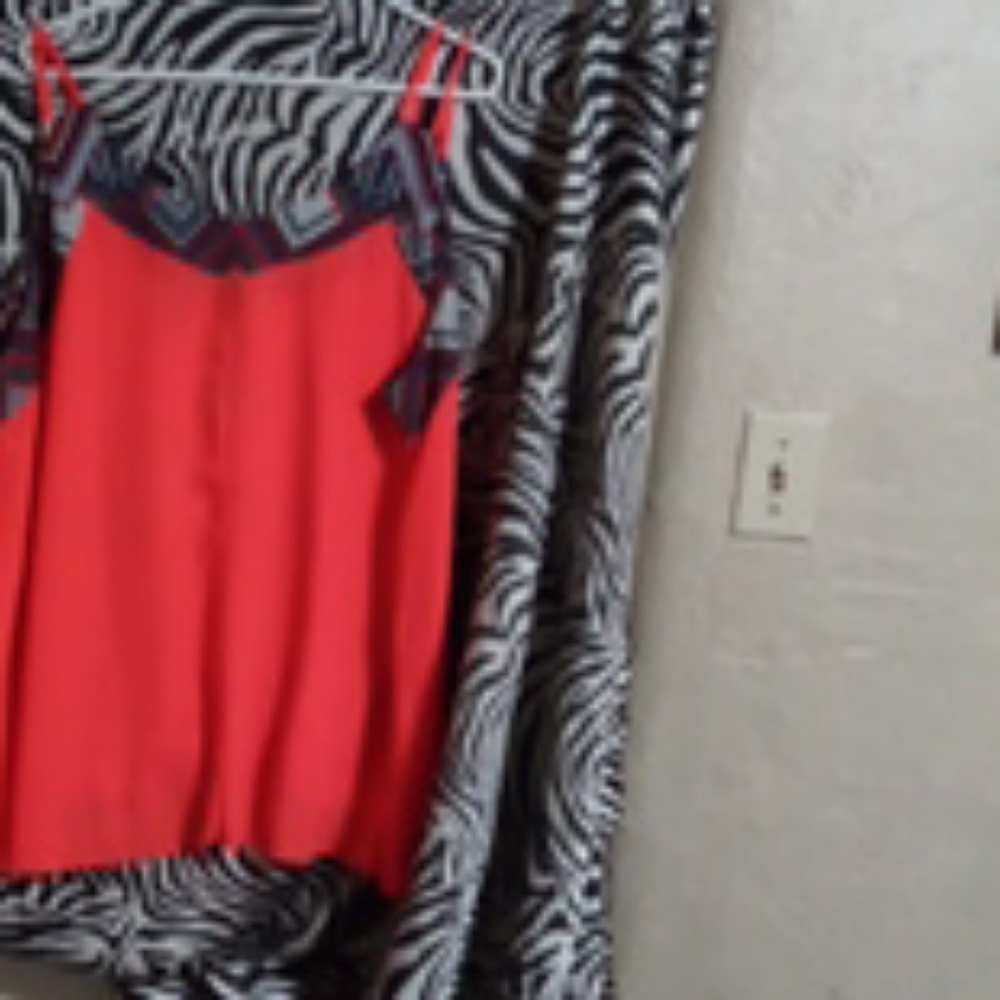Blouse - Picture 4 of 4
